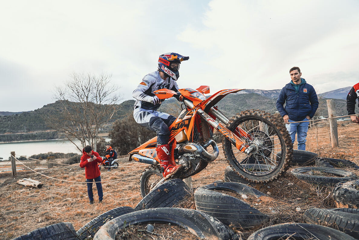 Taddy Blazusiak_Bassella Race_2026