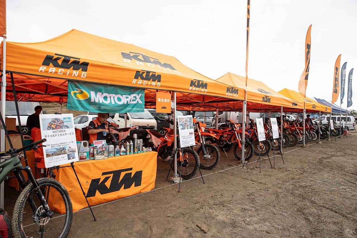 KTM  Husqvarnaユーザー向けホスピタリティスペース