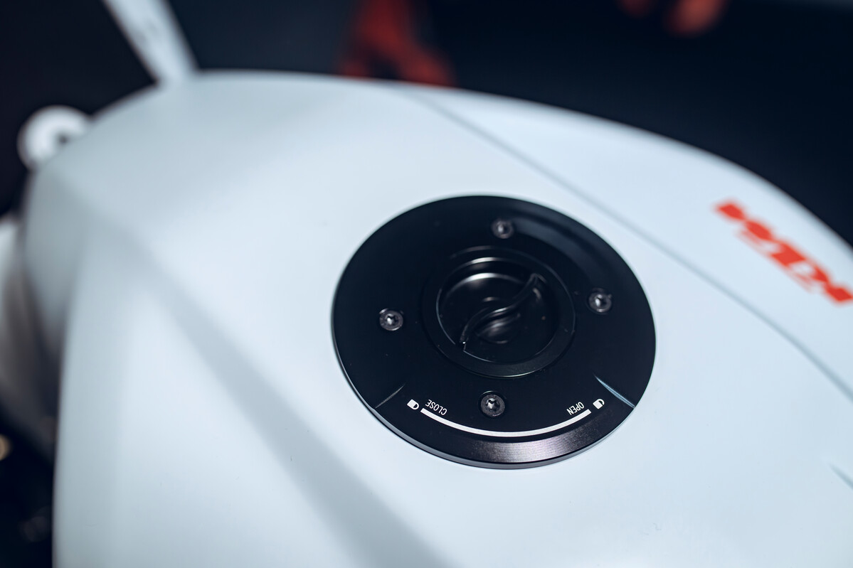 735459_MY26_KTM 990 RC R TRACK_PARTS_DETAILS _26_PARTS_DETAILS_PARTS_DETAILS