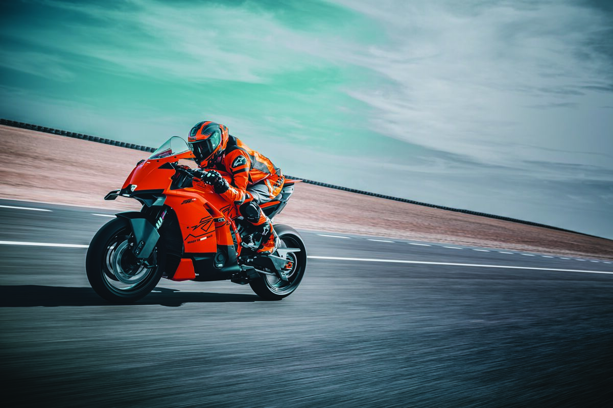 KTM 990 RC R（アクセサリー装着車）