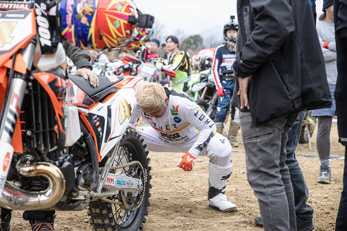 成田 亮とKTM 250 XC-W