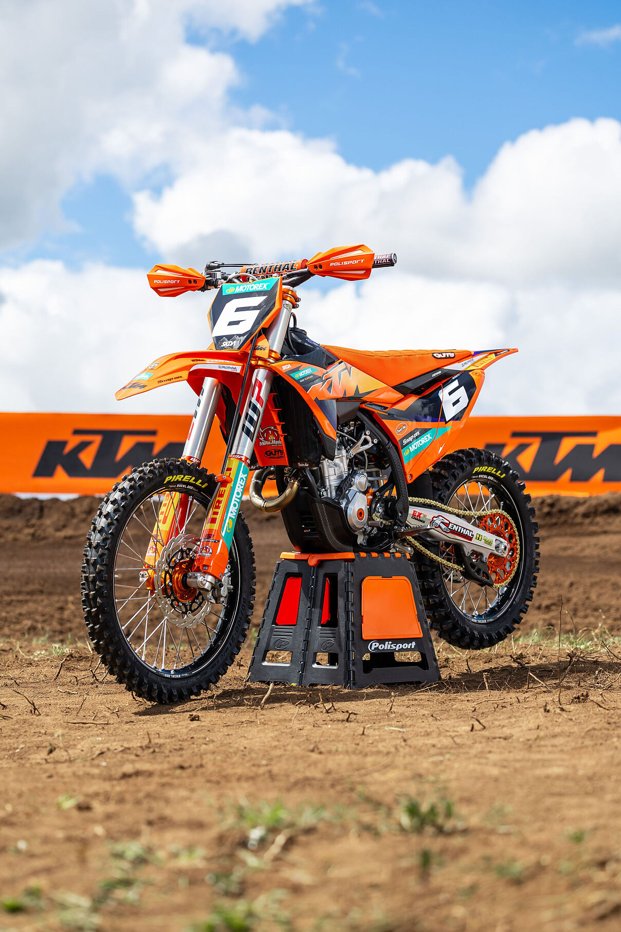 BYRON DENNIS 05 - KTM RACING TEAM