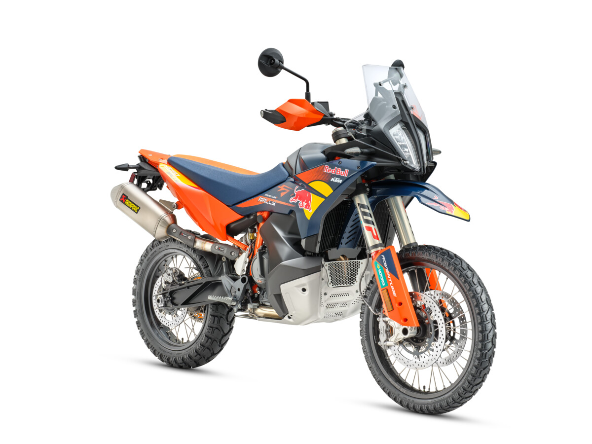 736685_2027 KTM 890 ADVENTURE R RallyUS_45_front_right_US