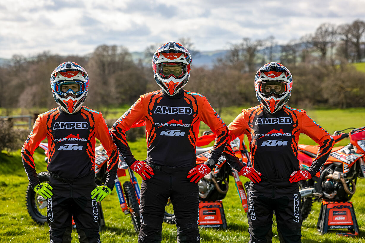 Jones_Mundell_Edmondson_front