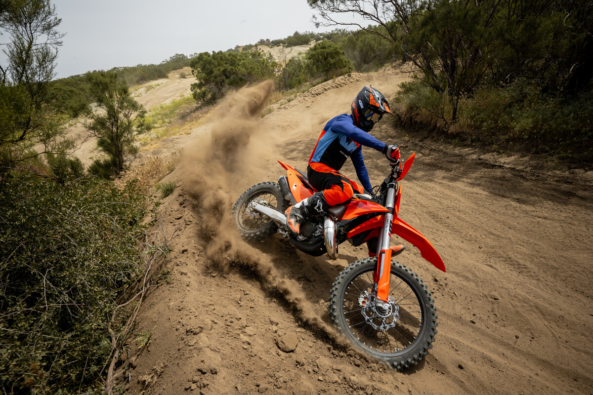 749260_2027 KTM 125 XC - Action_ACTION