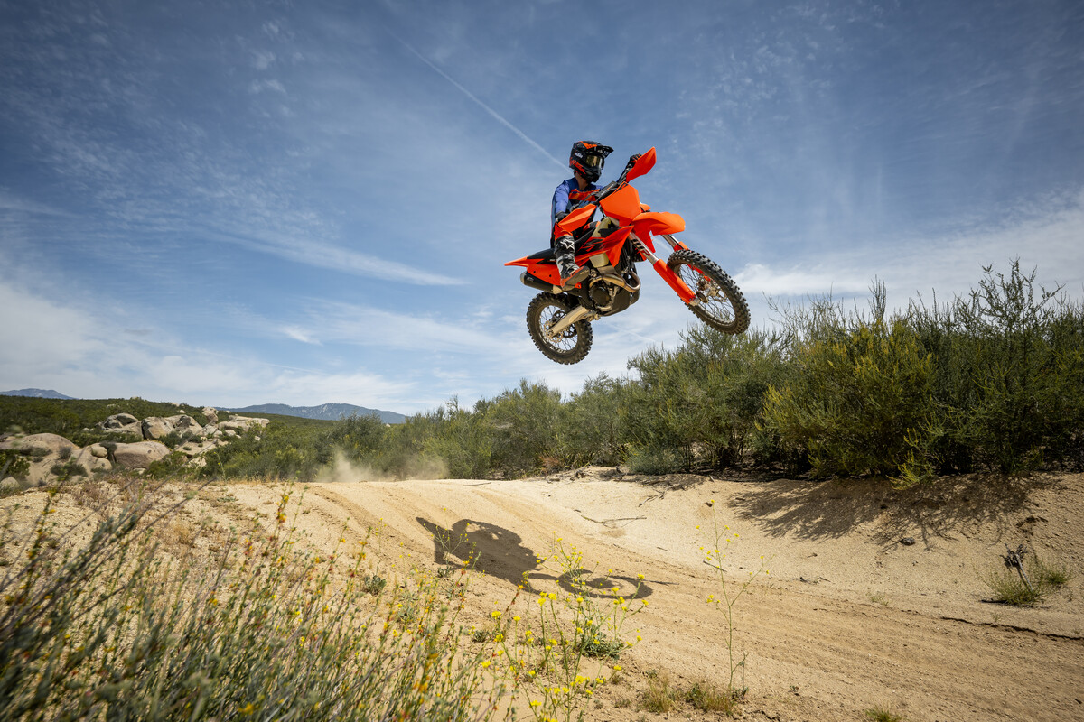 749304_2027 KTM 350 XC-F - Action_ACTION