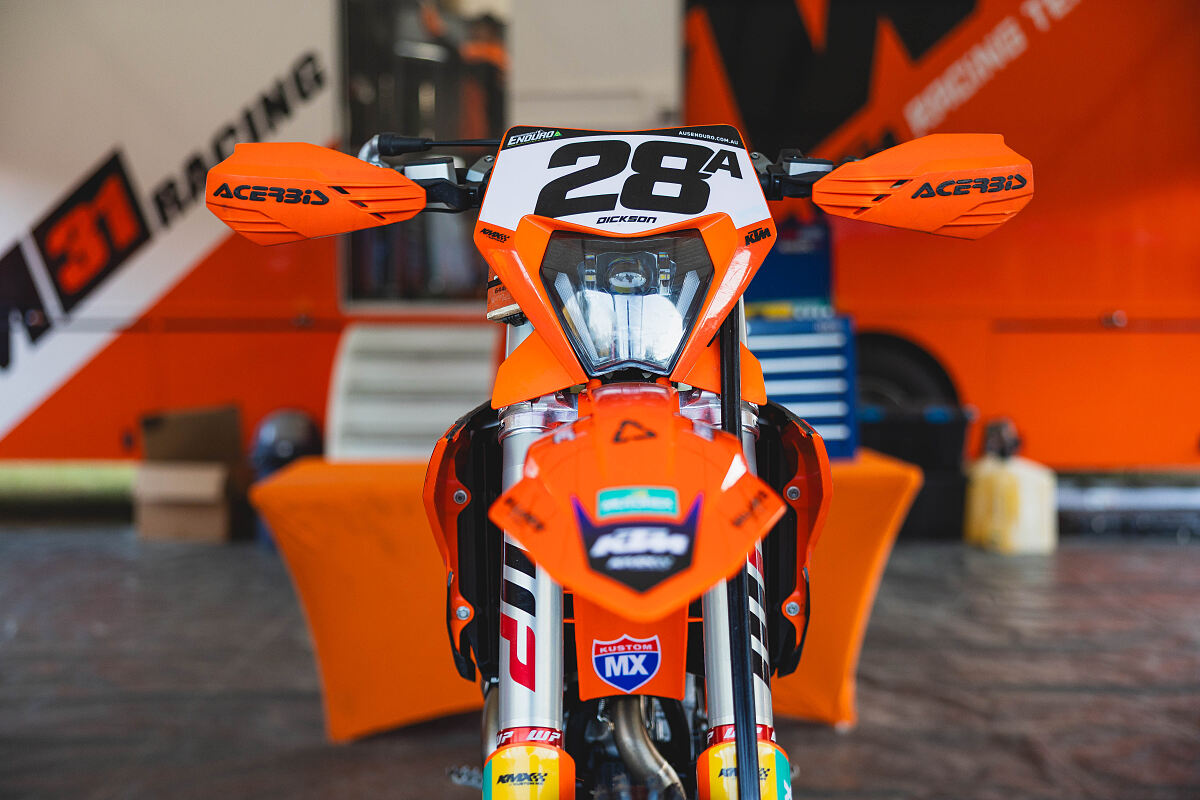 JYE DICKSON 04 - KTM DM31 RACING TEAM - AEC QMP