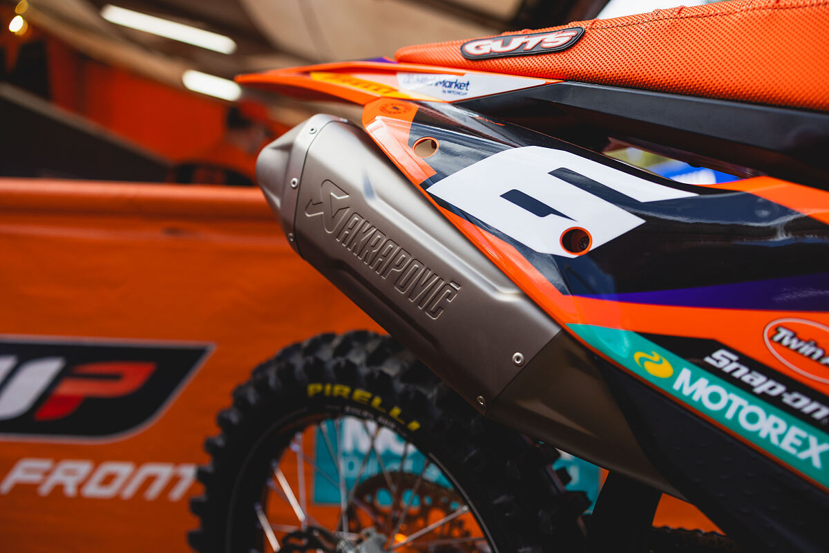 BYRON DENNIS 04 - KTM RACING TEAM - TOOWOOMBA