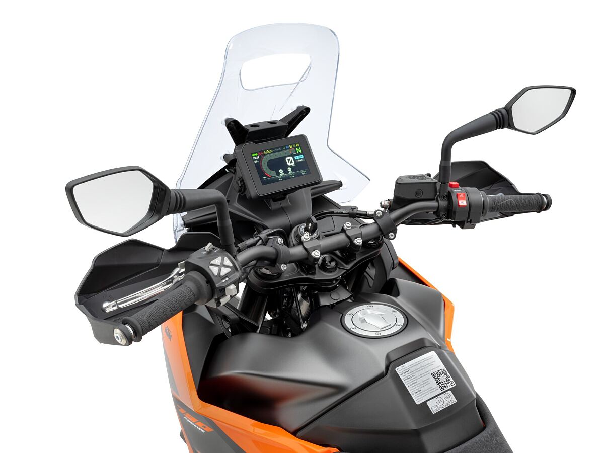 KTM_790_ADV_ORANGE_KTM 790 ADVENTURE_STUDIO