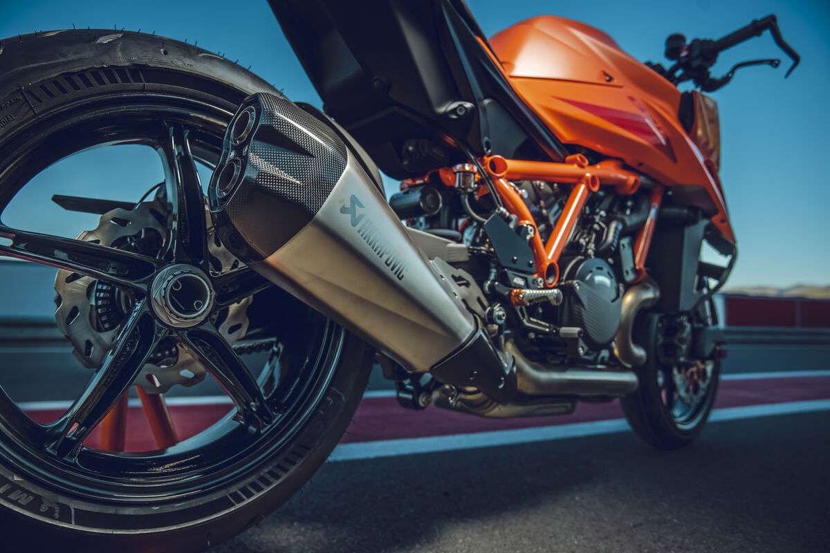 KTM 1390 SUPER DUKE R EVO（アクセサリー装着車）