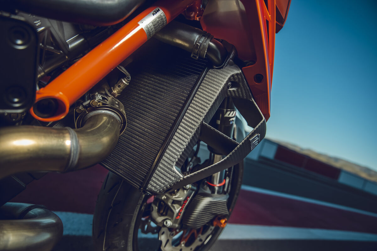 KTM 1390 SUPER DUKE R EVO（アクセサリー装着車）
