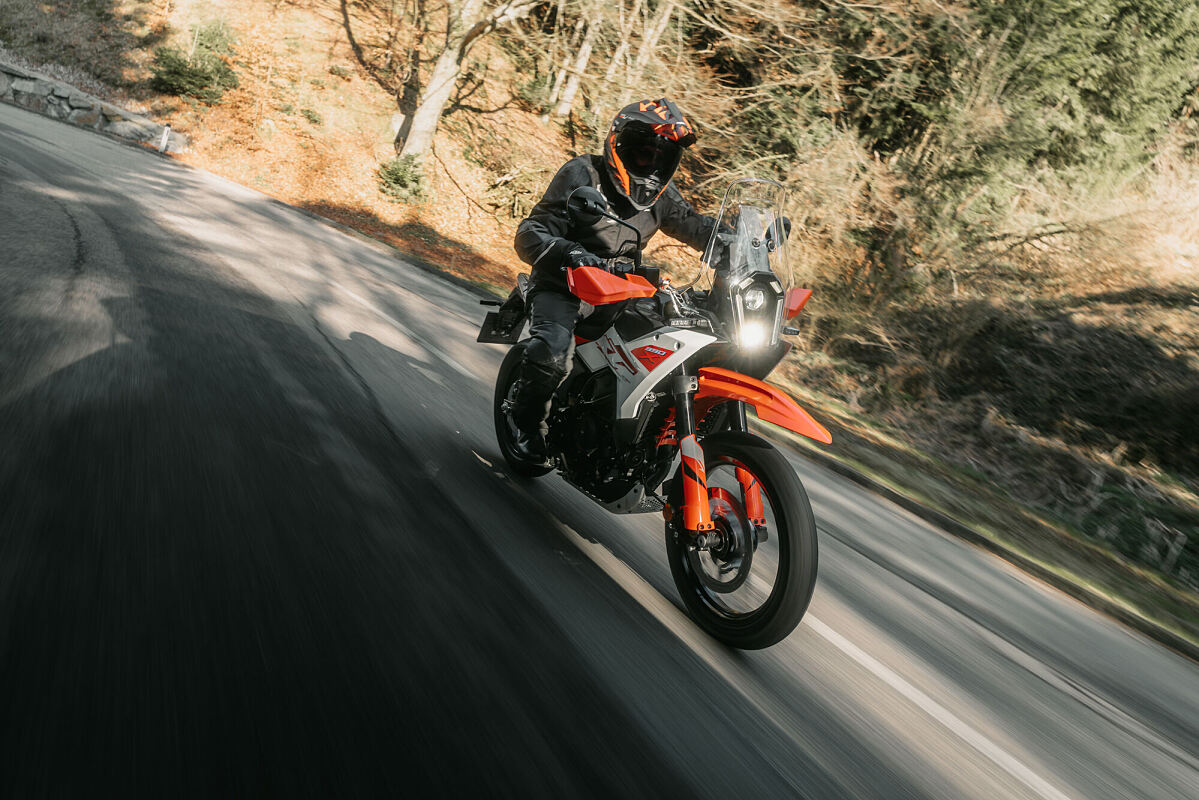 687719_MY25 KTM 390 ADVENTURE X_KTM 390 ADVENTURE range