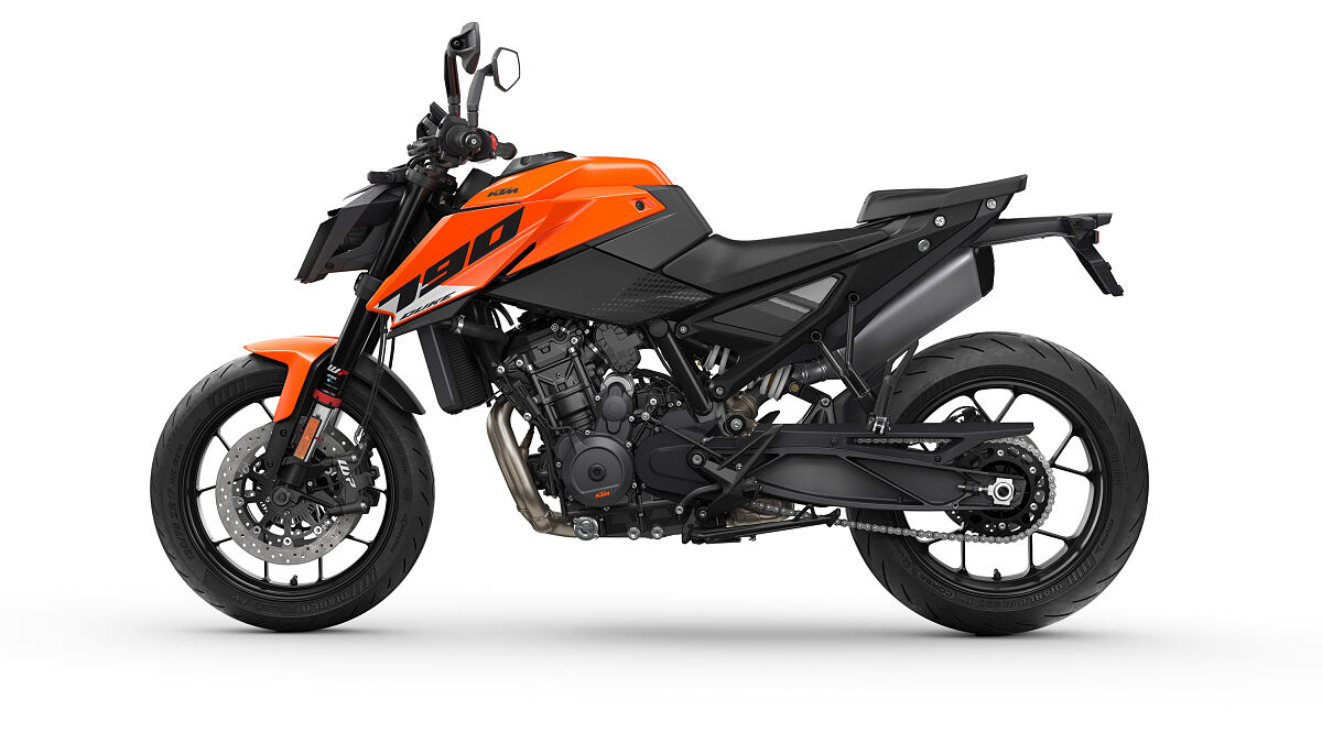 MY27 KTM 790 DUKE_20