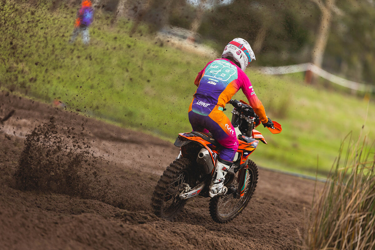 JYE DICKSON 02 - KTM DM31 RACING TEAM - AEC CASTERTON