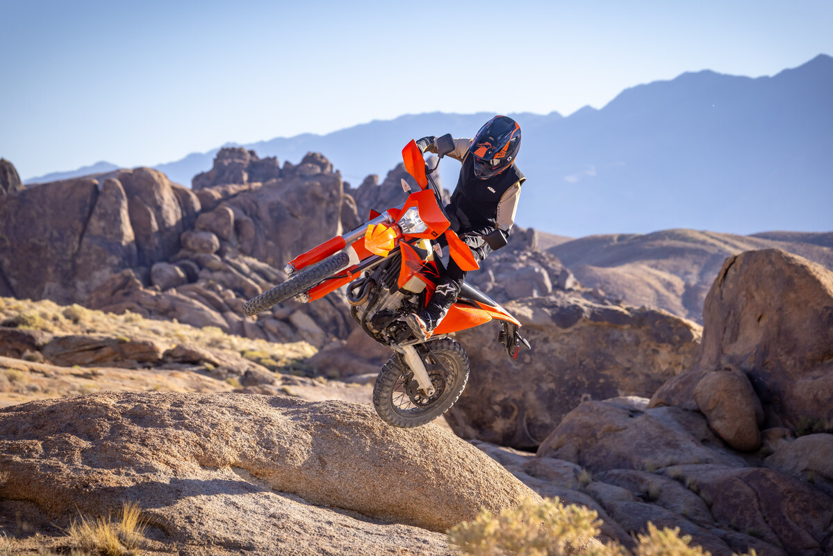756436_2027 KTM 500 EXC-F_US_Action_USA
