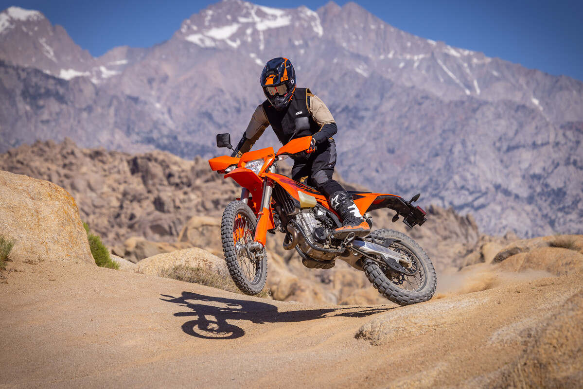 756462_2027 KTM EXC-F_US_Action_USA