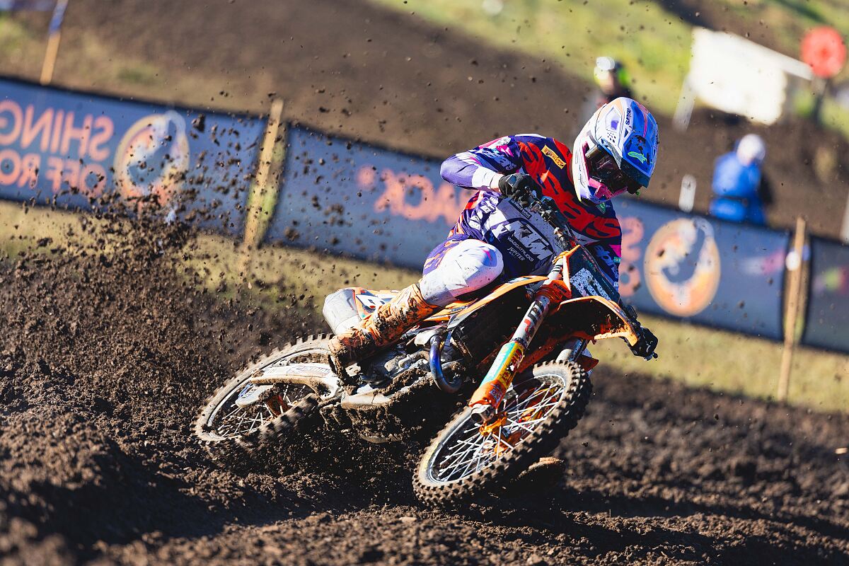 BYRON DENNIS - KTM RACING TEAM - CONONDALE