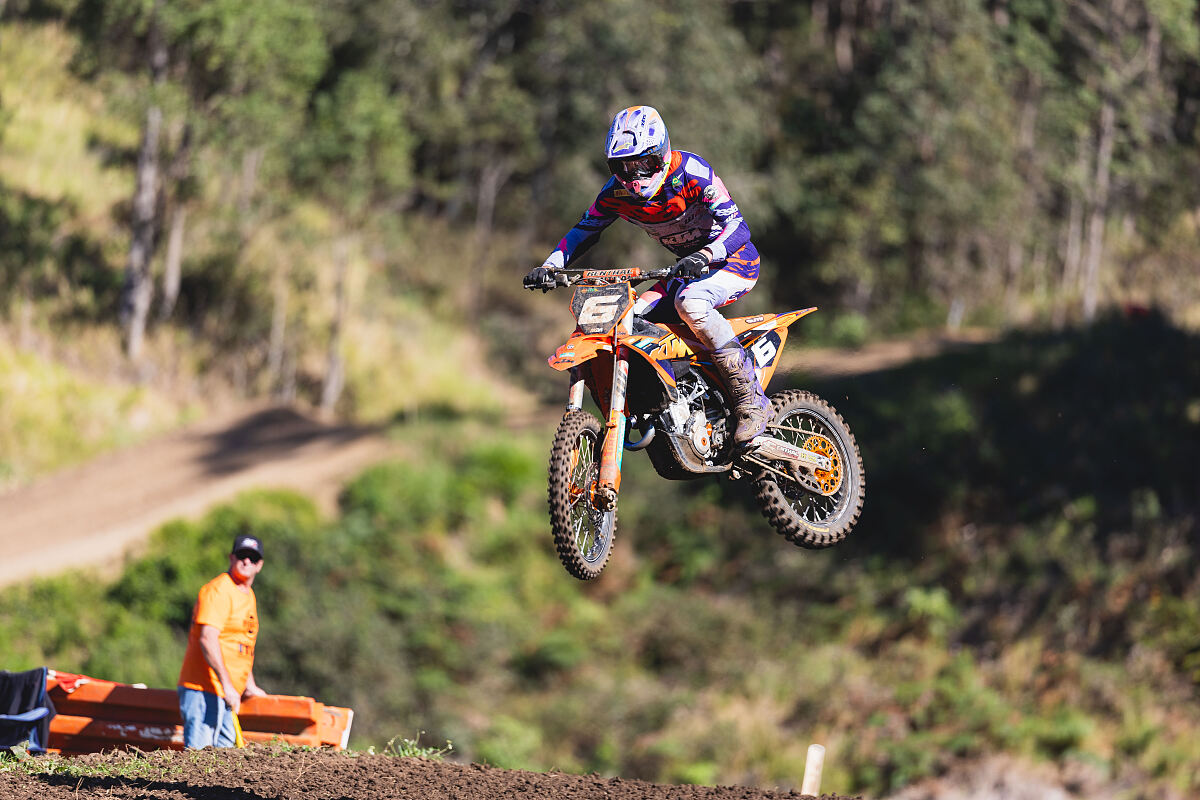 BYRON DENNIS 02 - KTM RACING TEAM - CONONDALE
