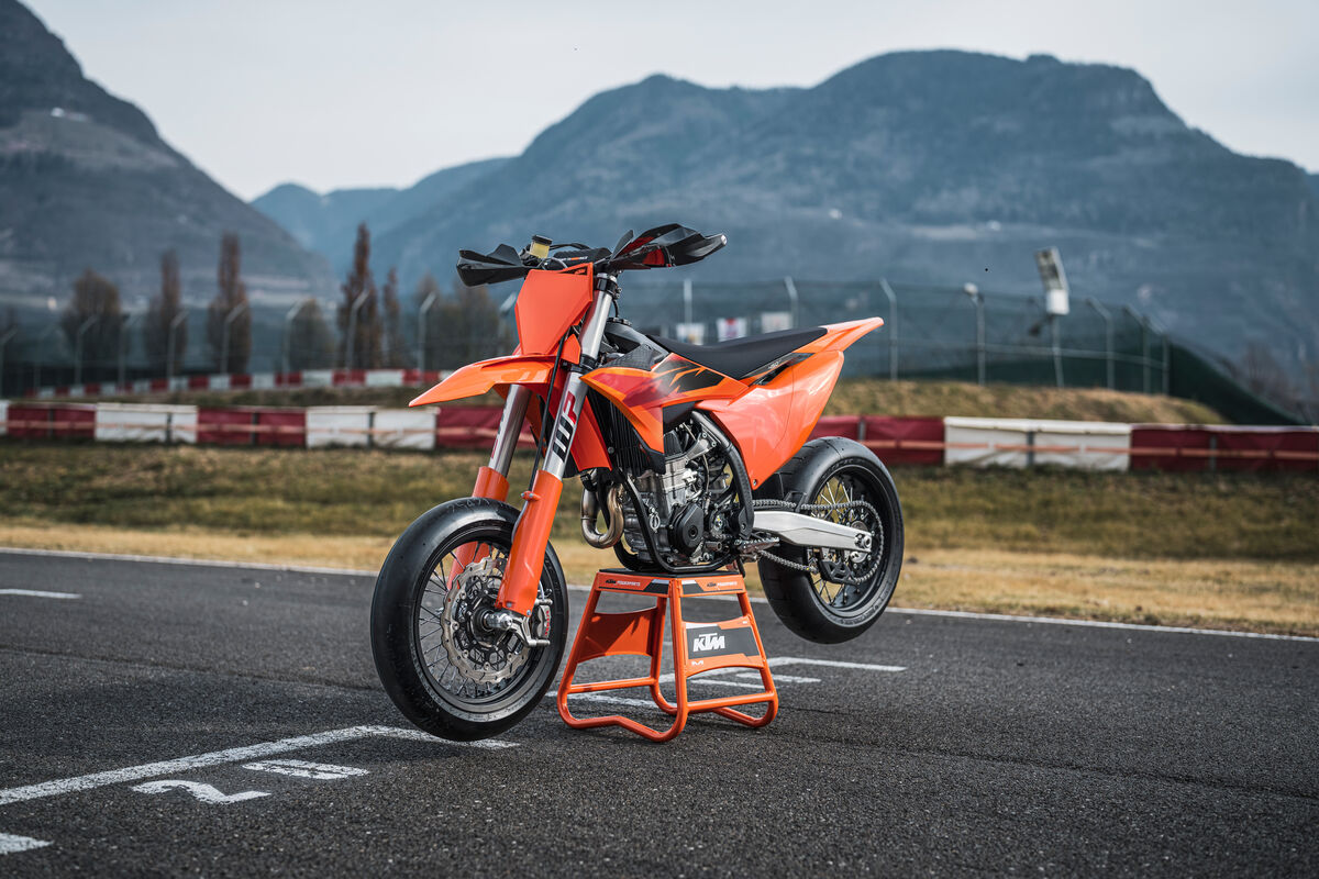 759837_MY27_KTM 450 SMR_STATIC_STATIC_STATICS