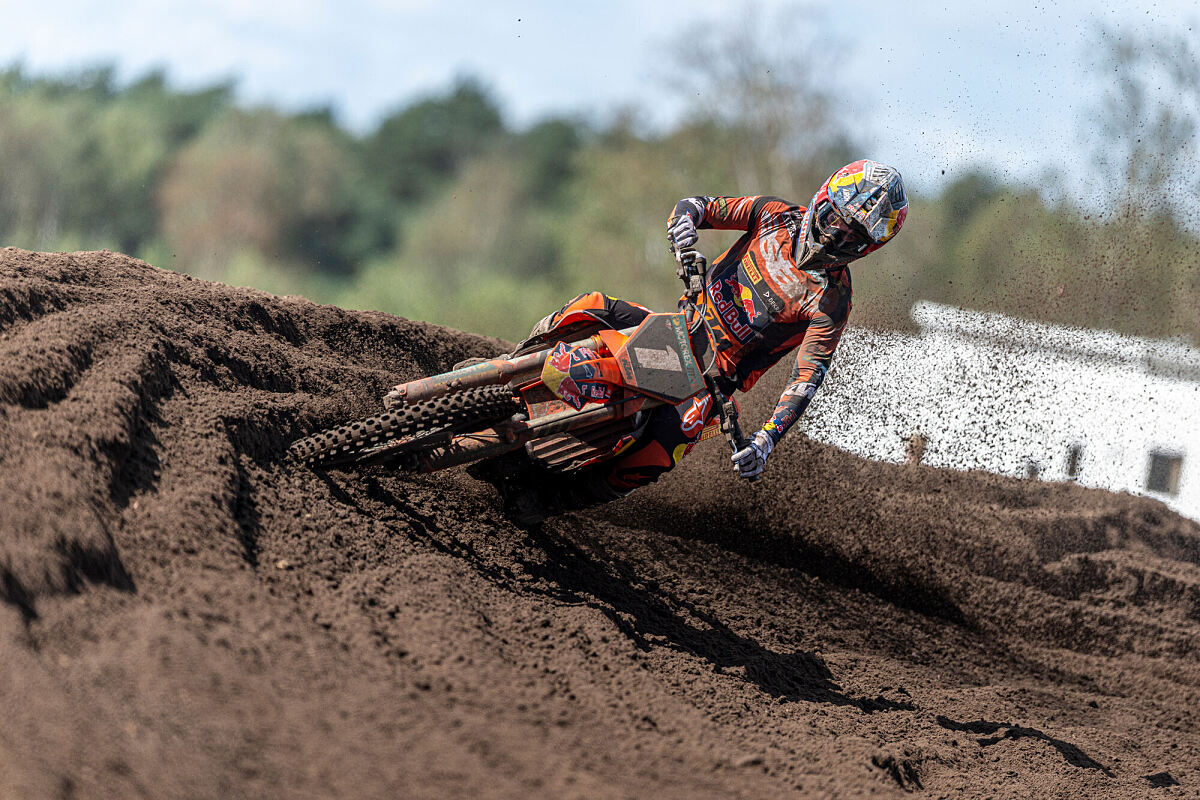 Simon Lägenfelder 01 - Red Bull KTM Factory Racing