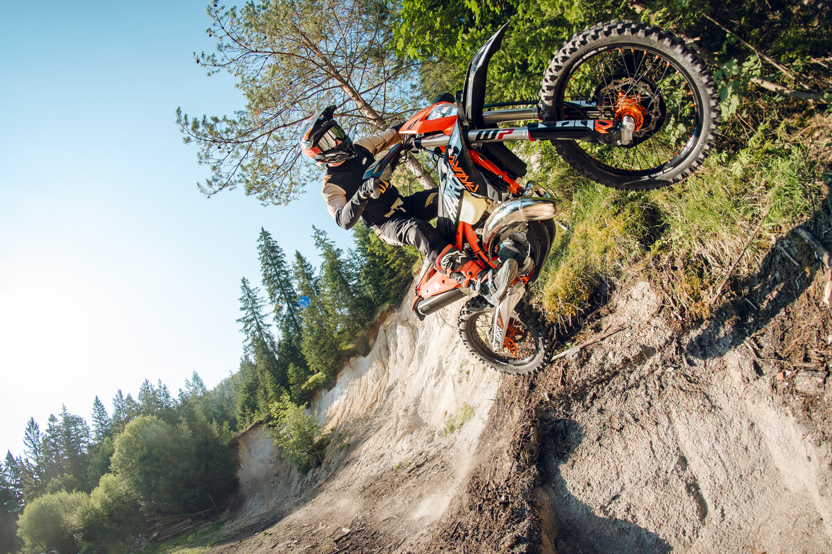 765383_MY27 KTM 300 XC-W HARDENDURO _HARDENDURO