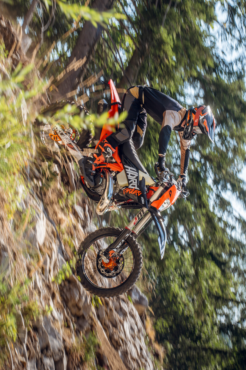 765390_MY27 KTM 300 XC-W HARDENDURO _HARDENDURO