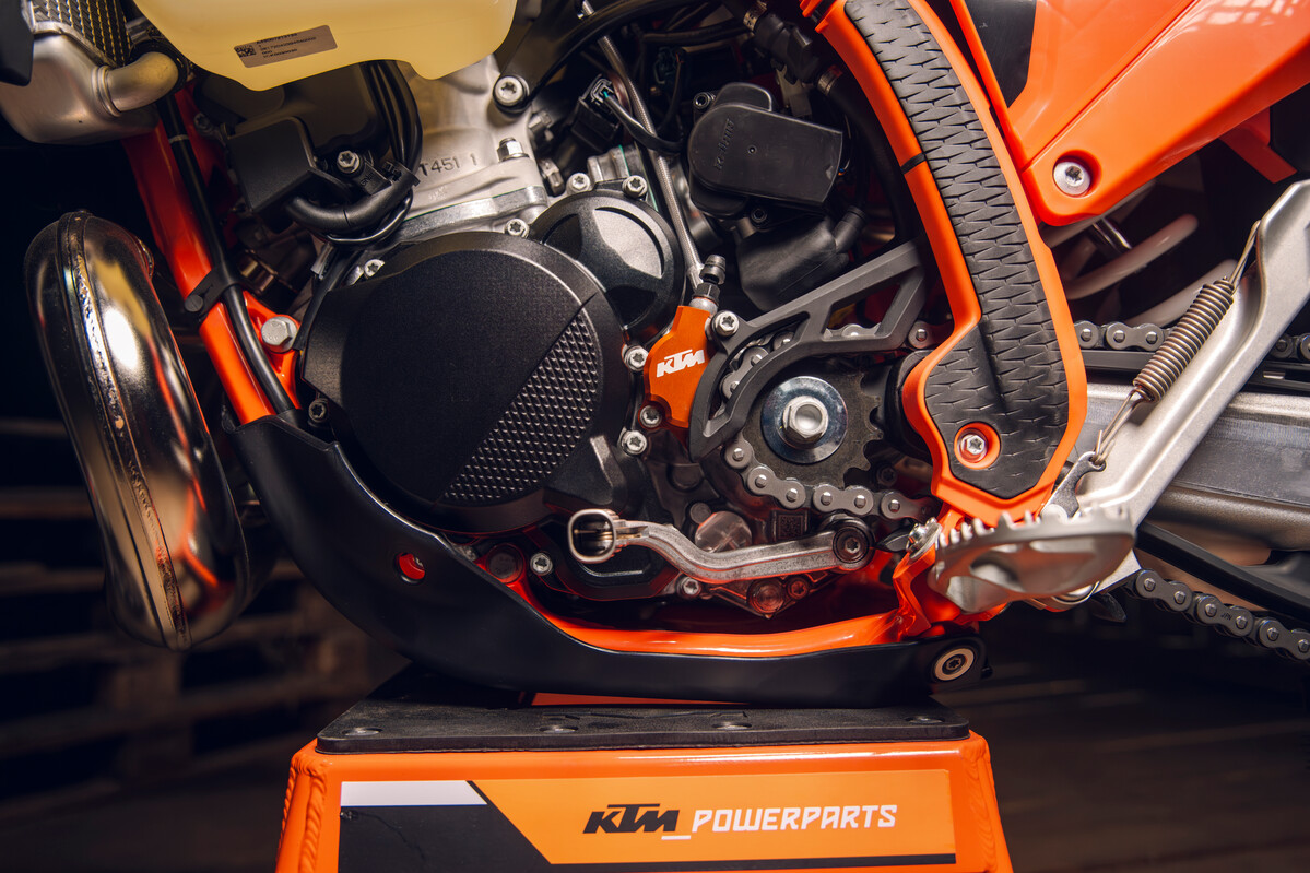 765527_MY27 KTM 300 XC-W HARDENDURO Detail_HARDENDURO_HARDENDURO_DETAILS_PARTS