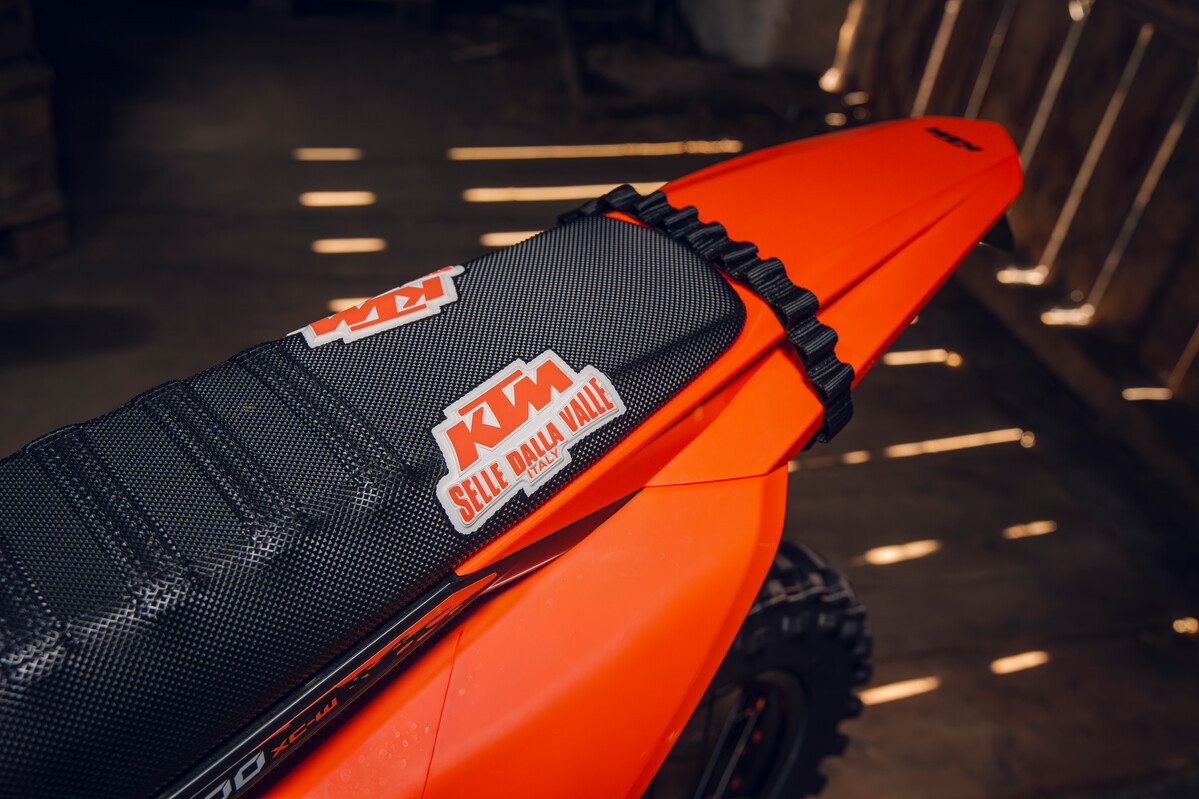 765554_MY27 KTM 300 XC-W HARDENDURO Detail_HARDENDURO_HARDENDURO_DETAILS_PARTS