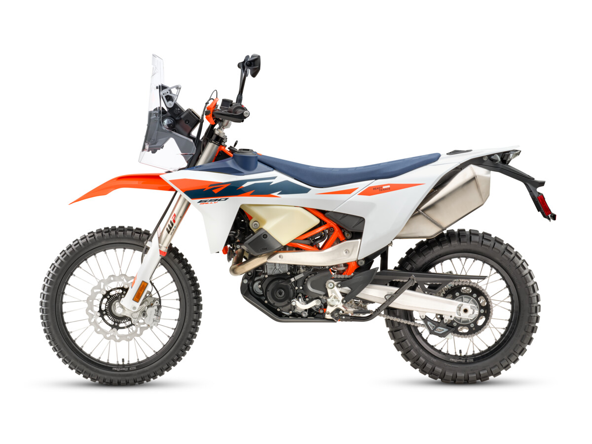 764816_2027_KTM 690 RALLY_ US_90_left_USA