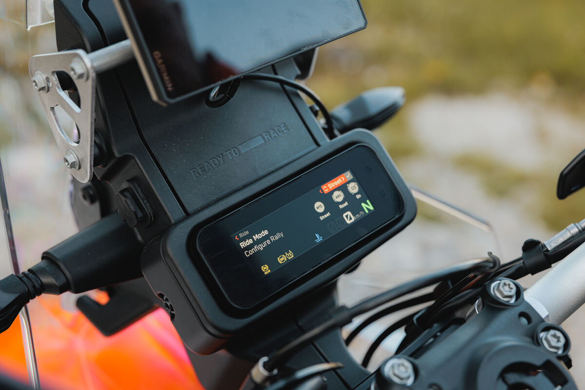 2027 KTM 690 RALLY