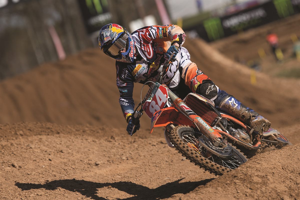 Jeffrey_Herlings_KTM_250_SX-F_Kegums_2016