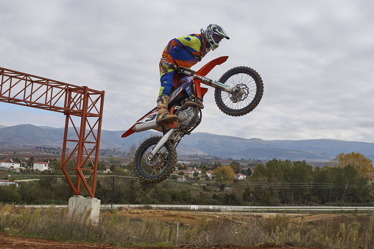 Ο Γιώργος Ηλιόπουλος με KTM 450 SX-F θα αγωνίζεται στην MX1