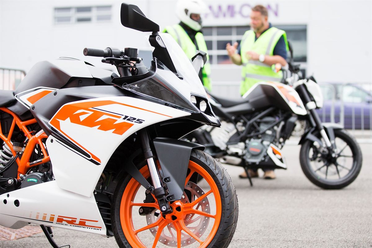 Get On RC 125 and 125 DUKE 2