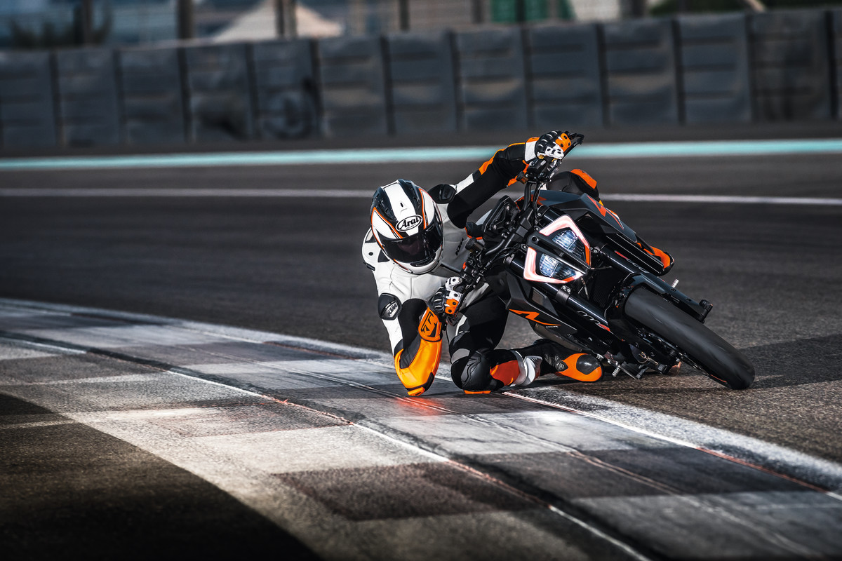 KTM 1290 SUPER DUKE R MY 2017