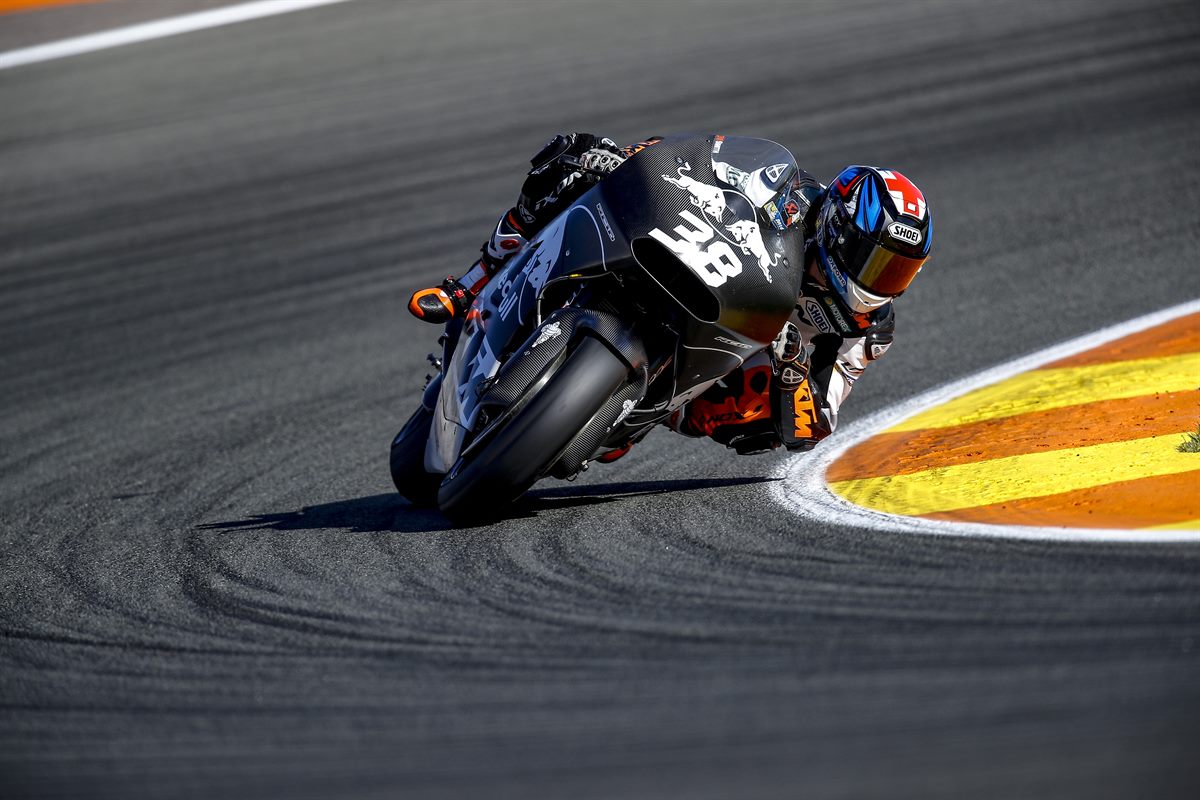 Bradley Smith KTM RC16 Valencia 2016