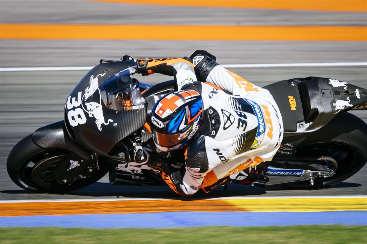 Bradley Smith KTM RC16 Valencia 2016