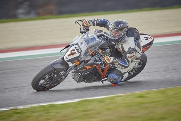 Podium_Protwin_Mugello_2016
