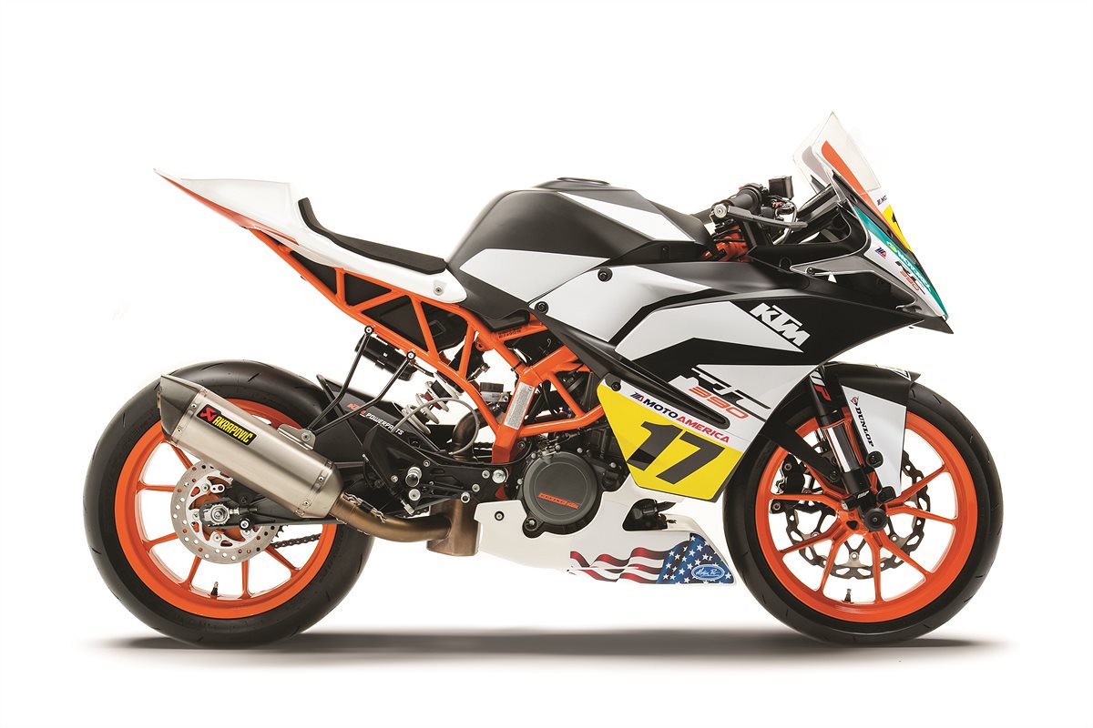 17_KTMRCCUPRACEBIKE1