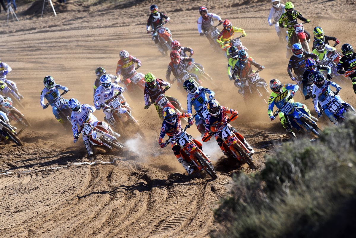 Jorge Prado & Pauls Jonass KTM 250 SX-F Start Riola Sardo 2017