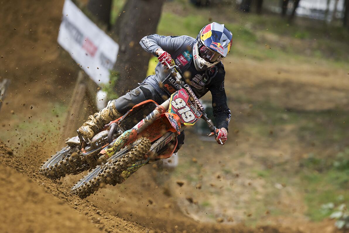 Nathan Watson #919 MX2 Action 4