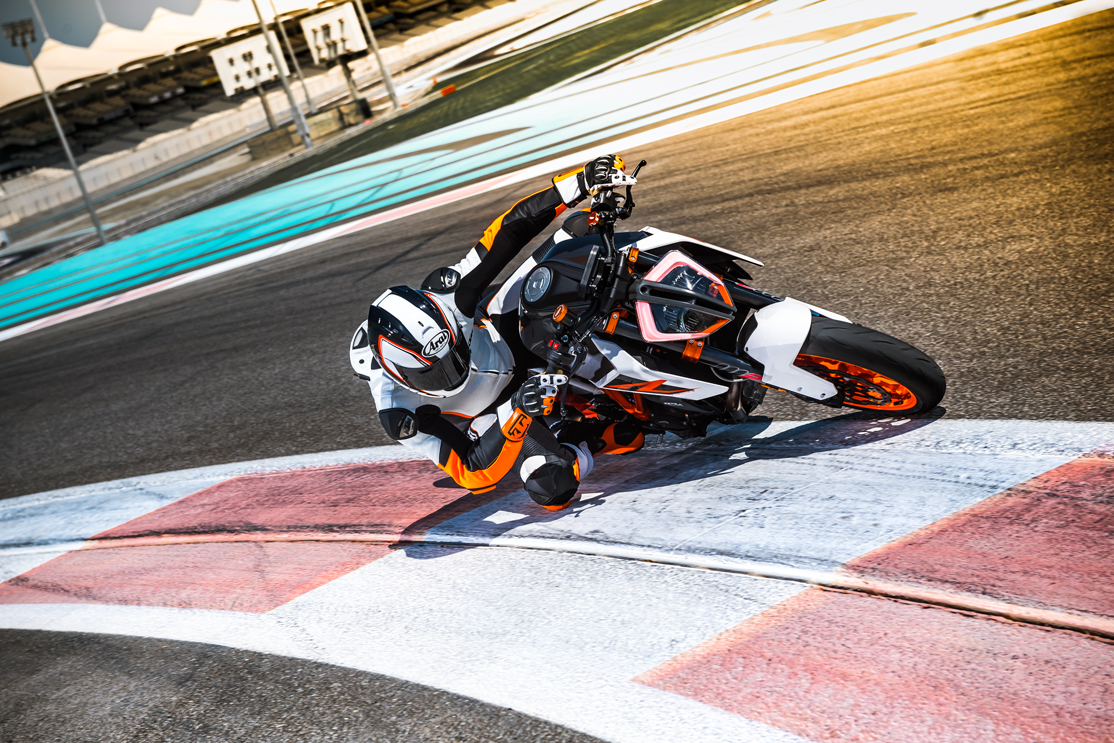 KTM 1290 SUPER DUKE R