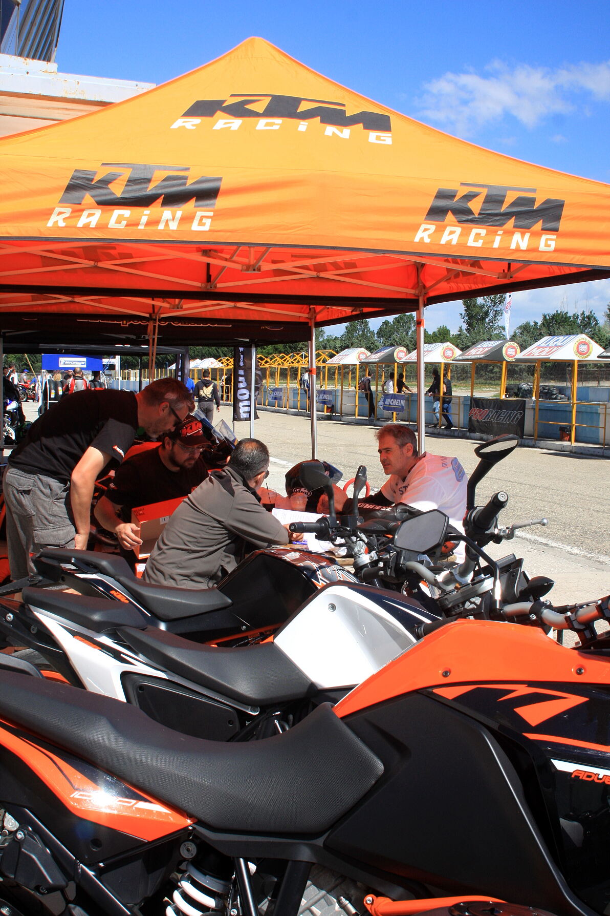 ORANGE DAYS 2017 SERRES