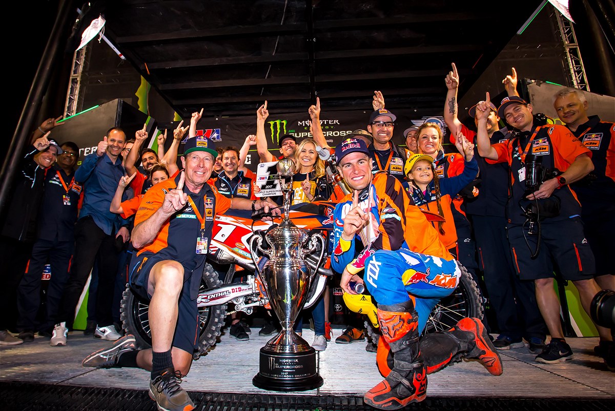 Red Bull KTM Factory Racing Team Group