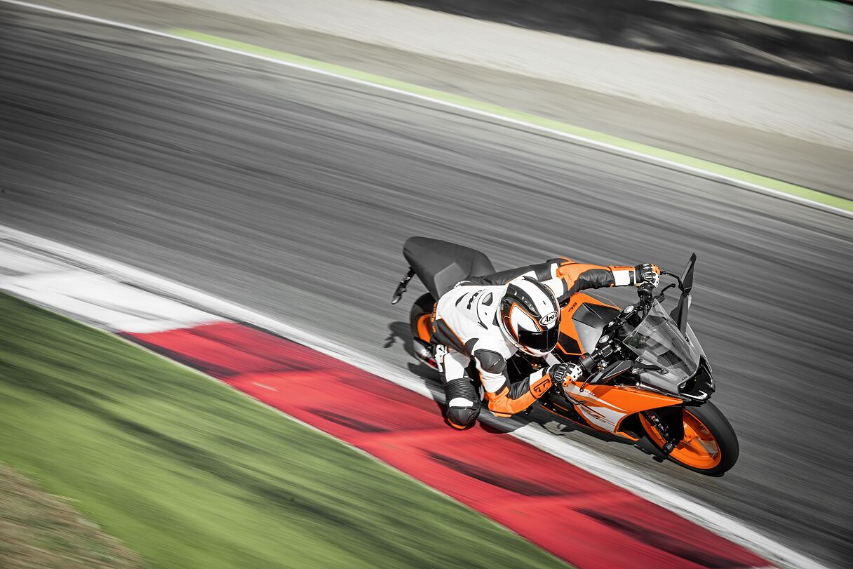 KTM RC 390 2017
