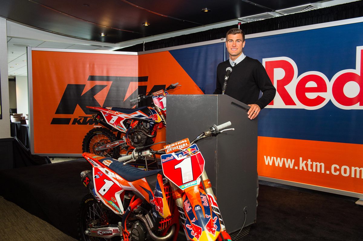 RYAN DUNGEY_RED BULL KTM FACTORY RACING TEAM