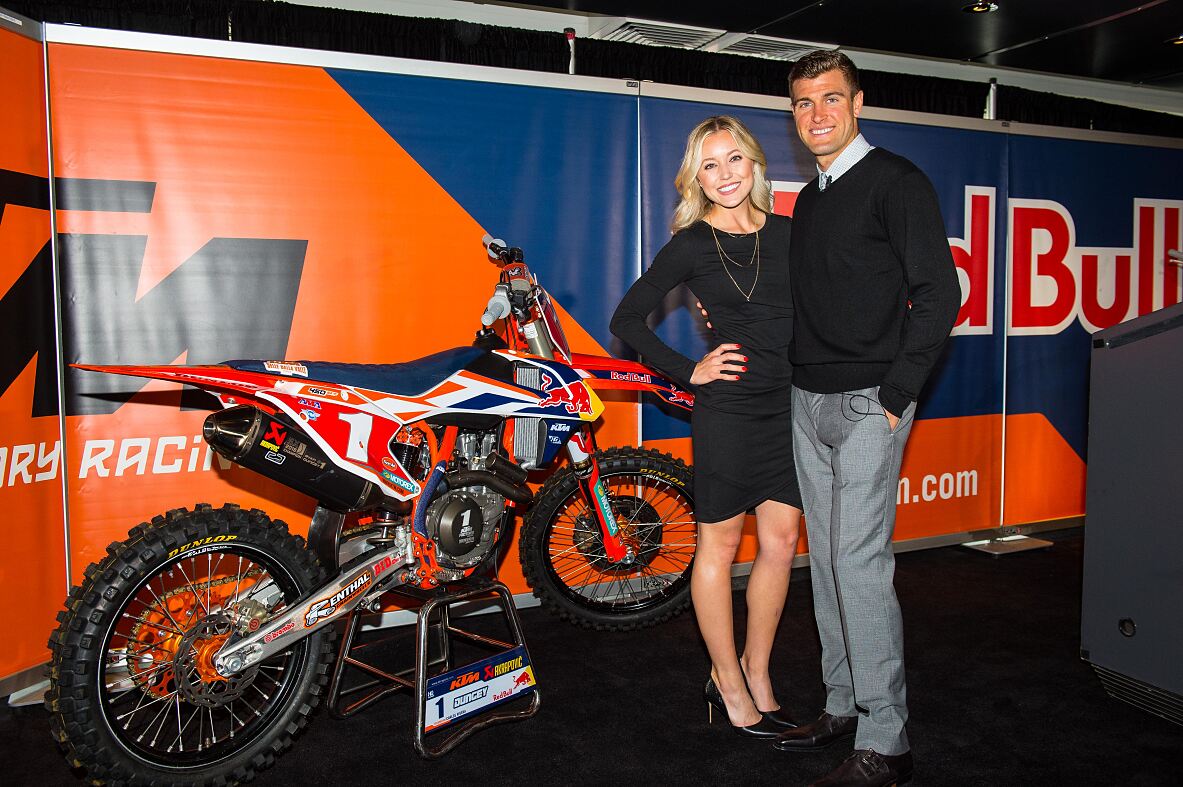 RYAN AND LINDSAY DUNGEY