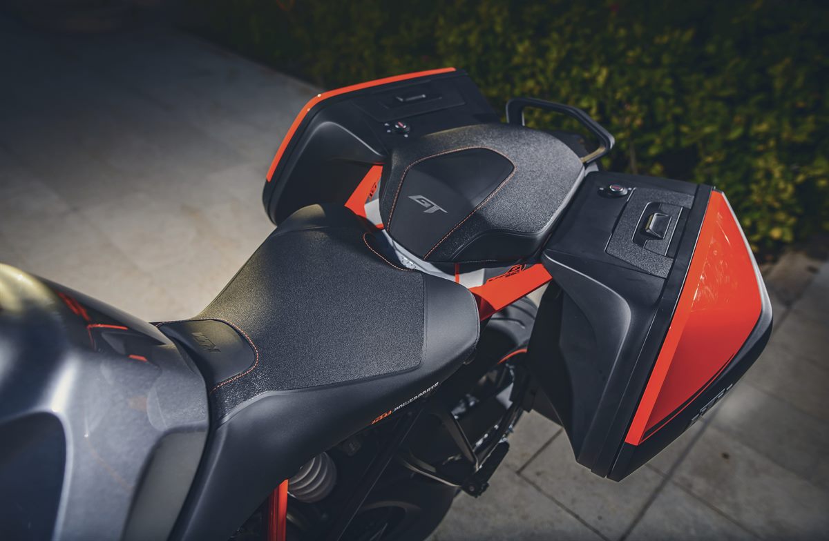 KTM 1290 SUPER DUKE GT Ergo Seat Luggage System 
