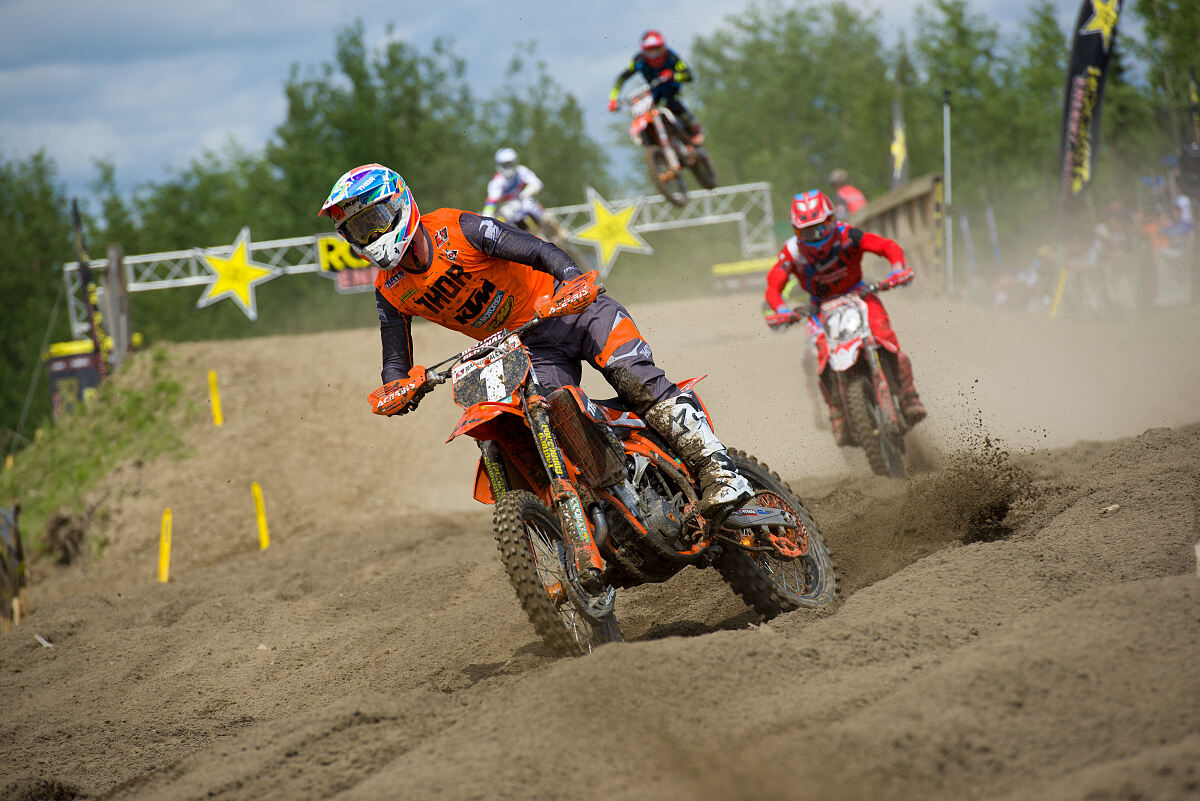 c.thompson_17_PG_jl_2623