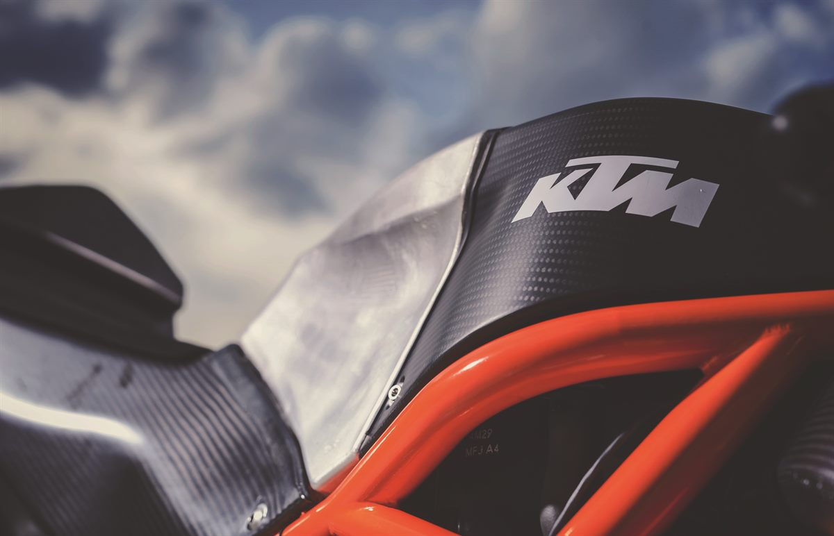 KTM Moto2 Pit Lane Aragon 2016