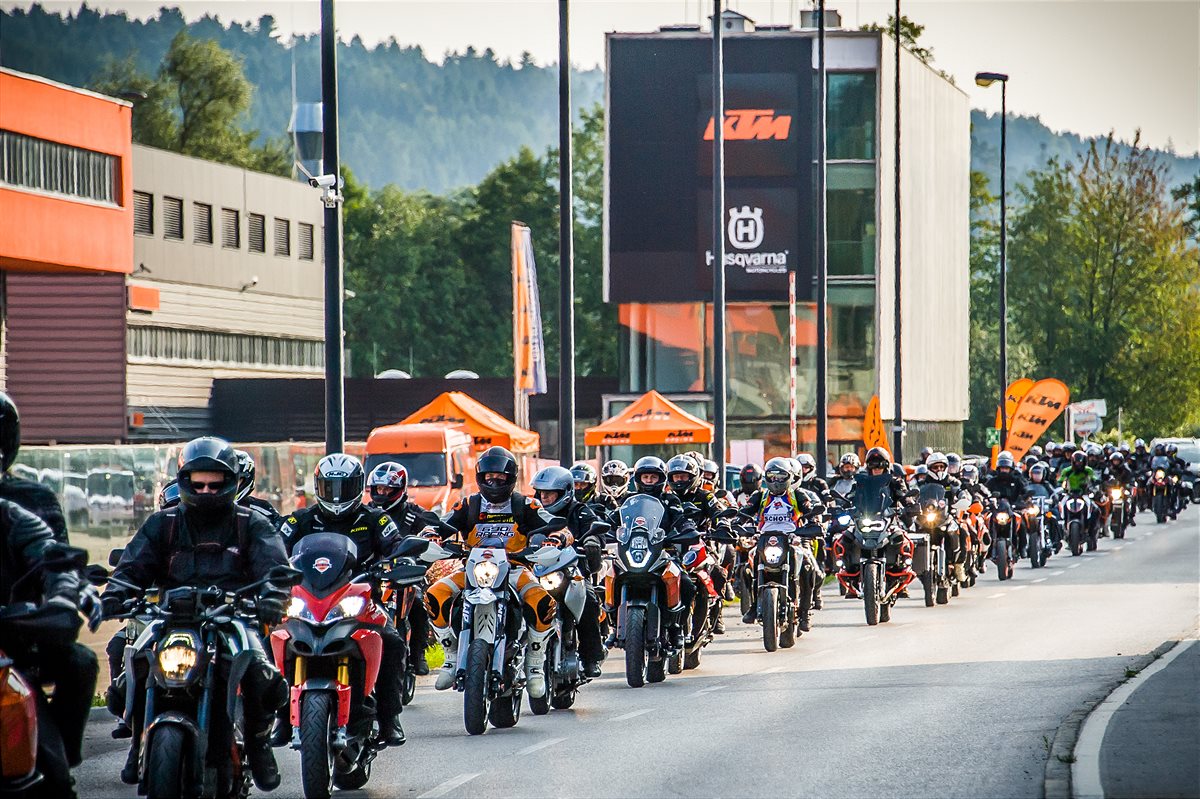 Start der KTM RIDE OUT-Tour 2017